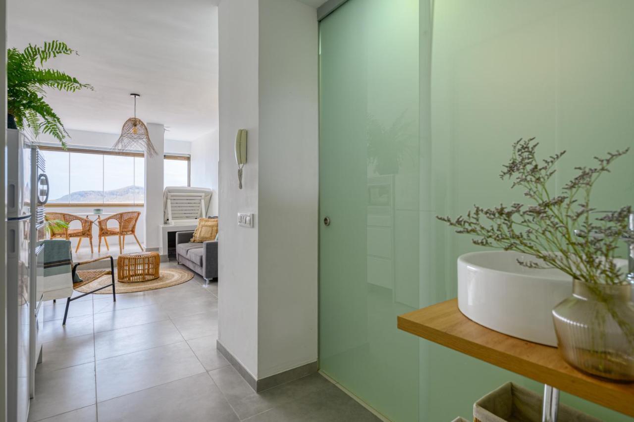 Stylish Sea View Accommodation Las Canteras Лас-Пальмас-де-Гран-Канария Экстерьер фото